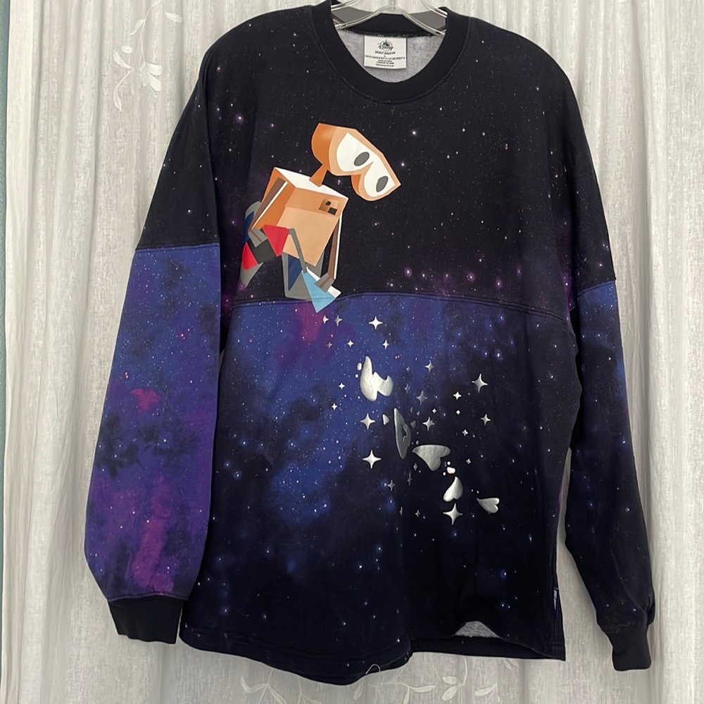 RARE Disney Wall-E Spirit Jersey Adult Size Large. Worn Once.